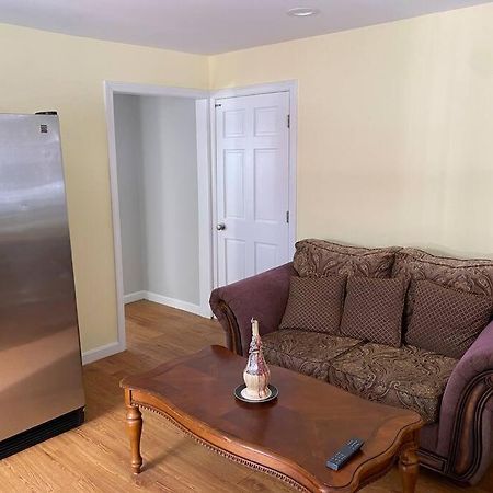 Sunny One Bedroom In Historic Downtown Dover Esterno foto