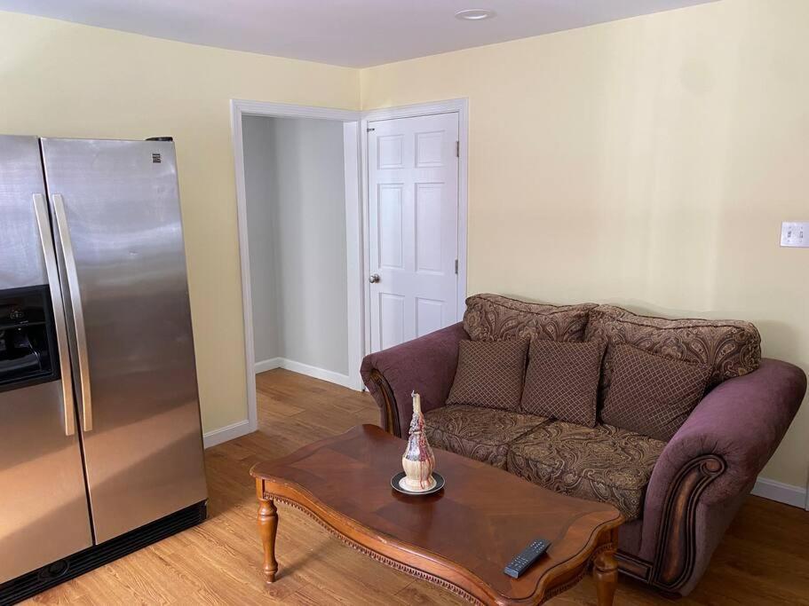 Sunny One Bedroom In Historic Downtown Dover Esterno foto