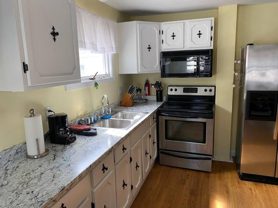 Sunny One Bedroom In Historic Downtown Dover Esterno foto